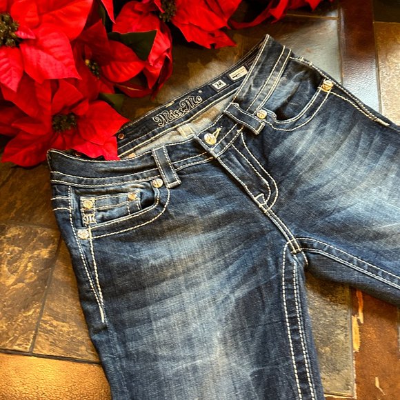 Miss Me Signature Rise Boot Cut Jeans (NWOT; size 28) - Picture 6 of 16